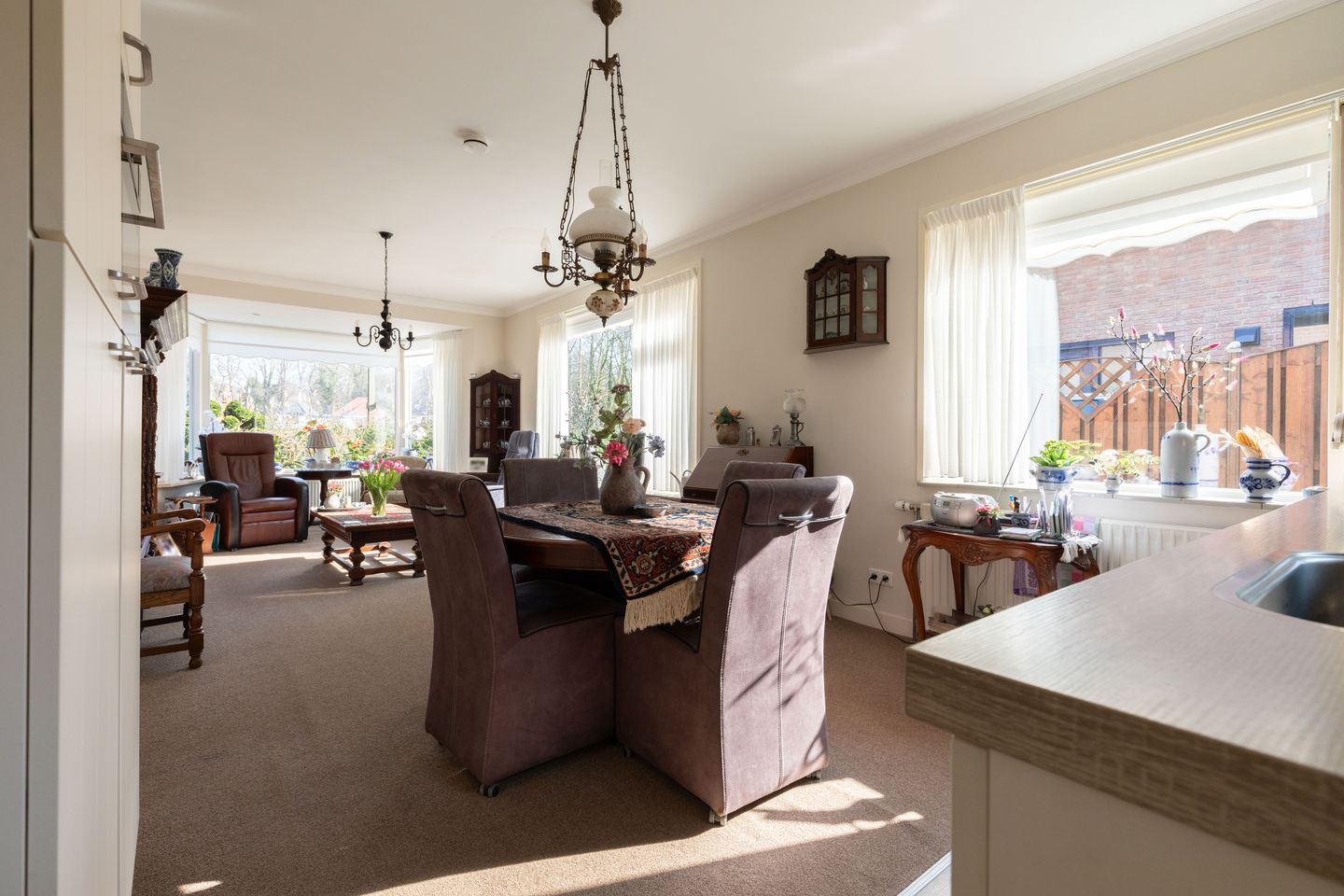 Foto 10 van Versteeglaan 15