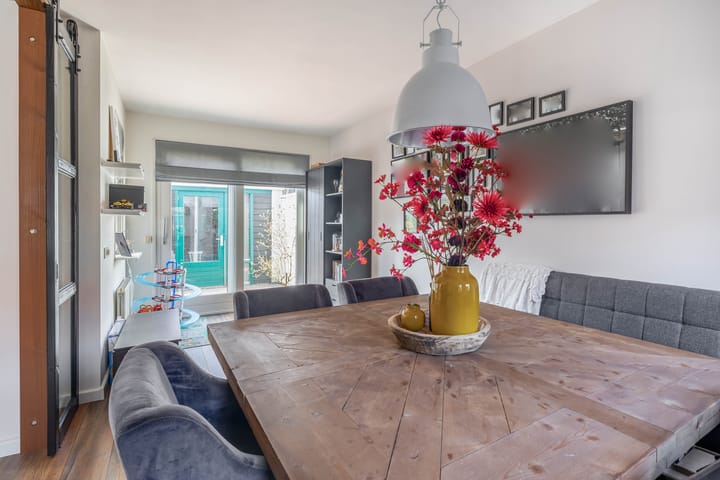 Foto 20 van Jan Steenstraat 14