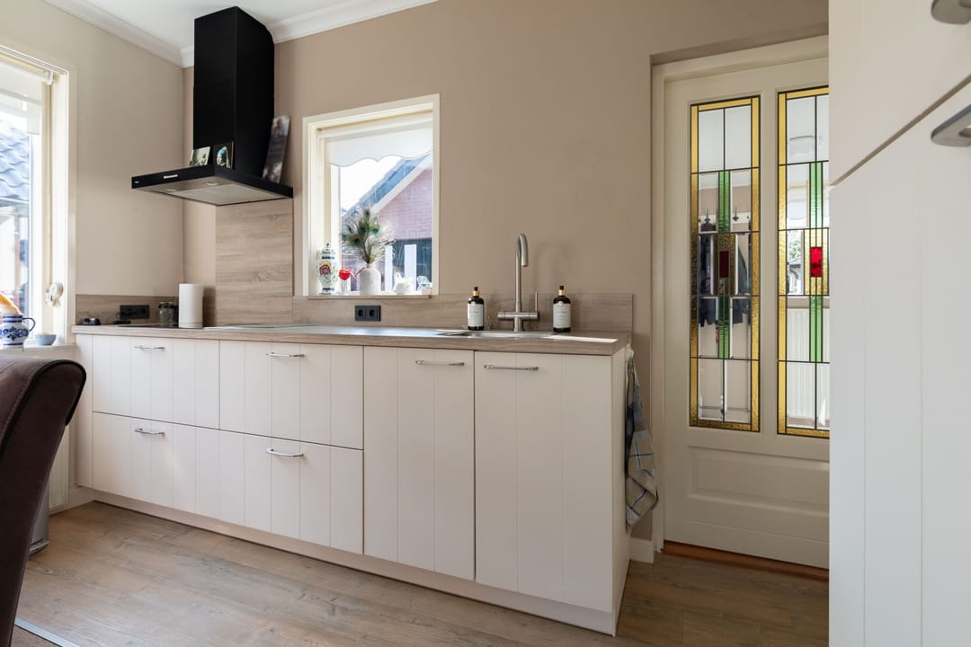 Foto 16 van Versteeglaan 15