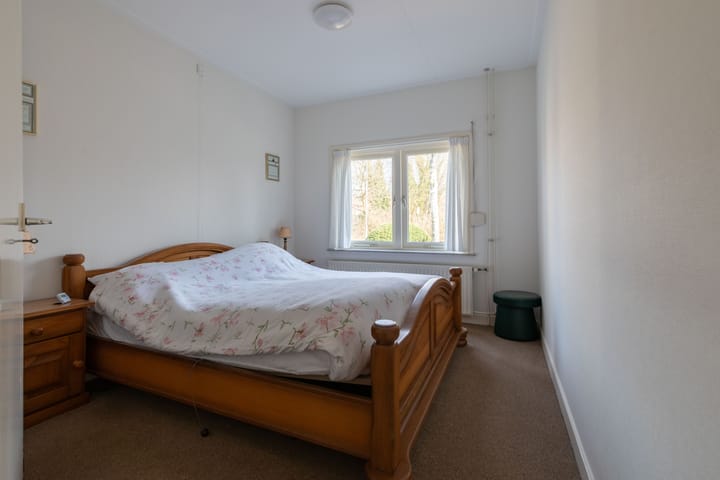 Foto 19 van Versteeglaan 15