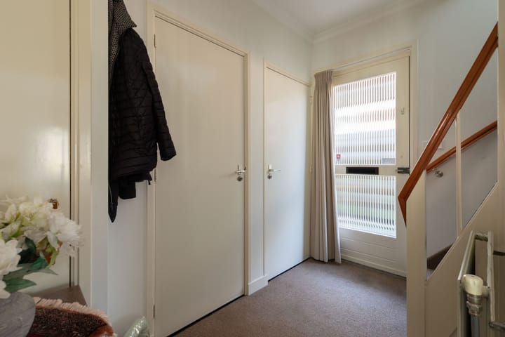 Foto 23 van Versteeglaan 15