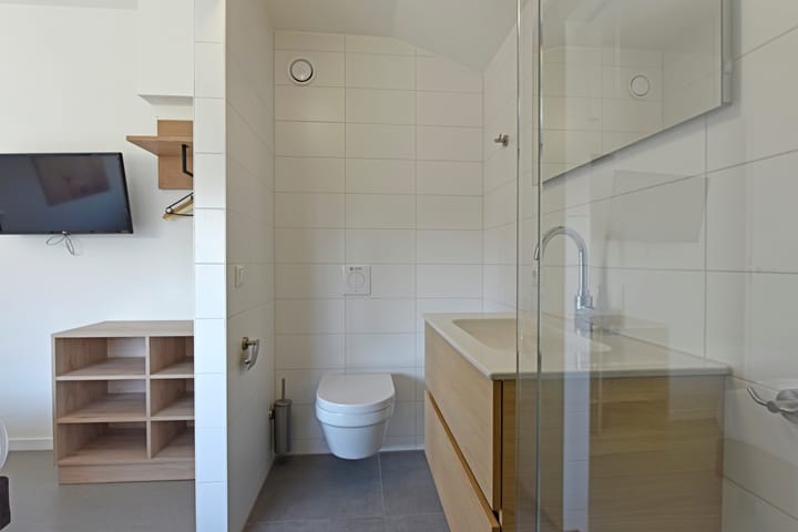 Photo 11 of Nieuwesluisweg 1-A728