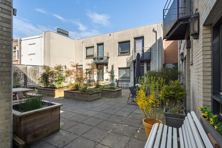 Foto 21 van Rozemarijnstraat 13-A