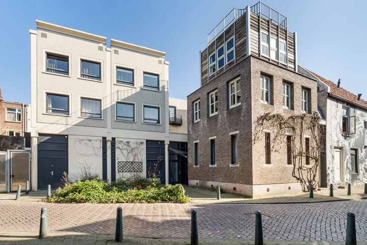 Foto 22 van Rozemarijnstraat 13-A