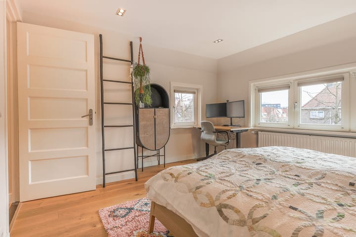 Foto 38 van Halvemaanstraat 58