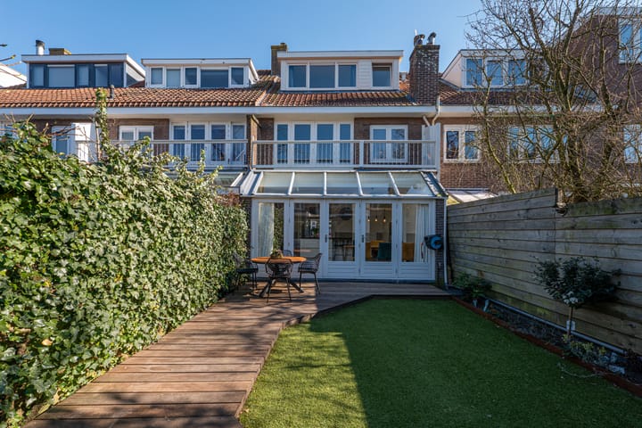 Foto 13 van Jacob van Ruisdaelstraat 97