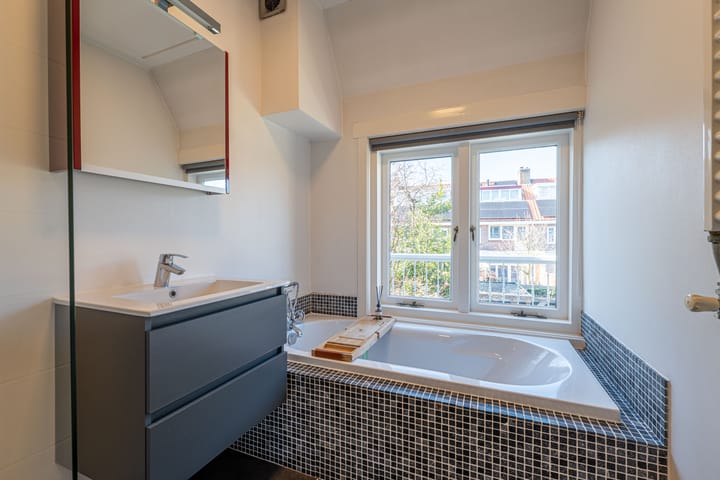 Foto 26 van Jacob van Ruisdaelstraat 97