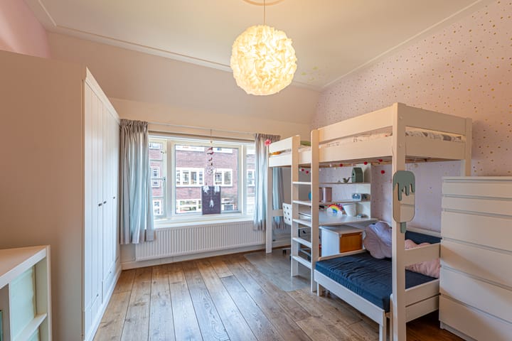 Foto 28 van Jacob van Ruisdaelstraat 97