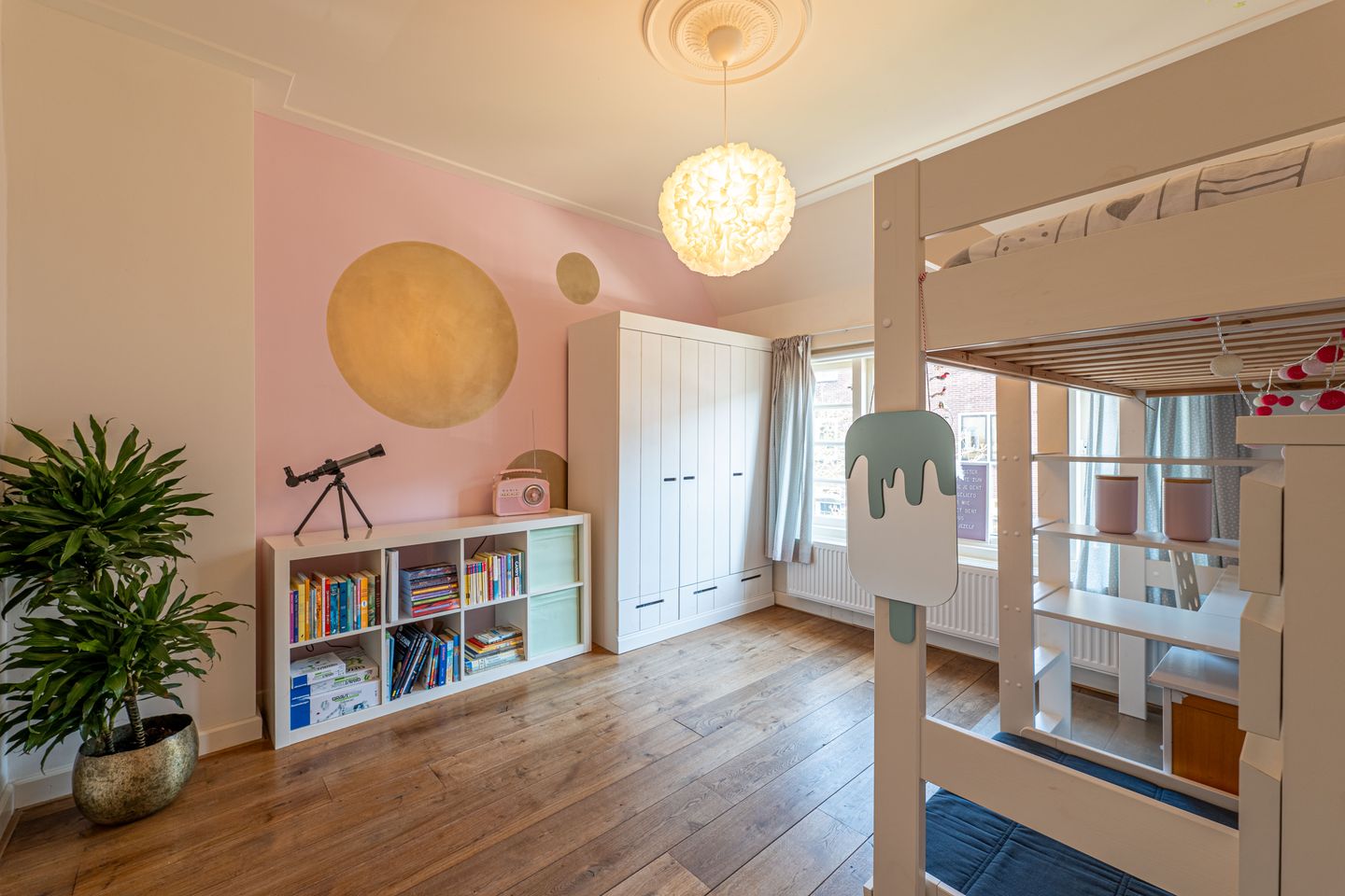 Foto 29 van Jacob van Ruisdaelstraat 97