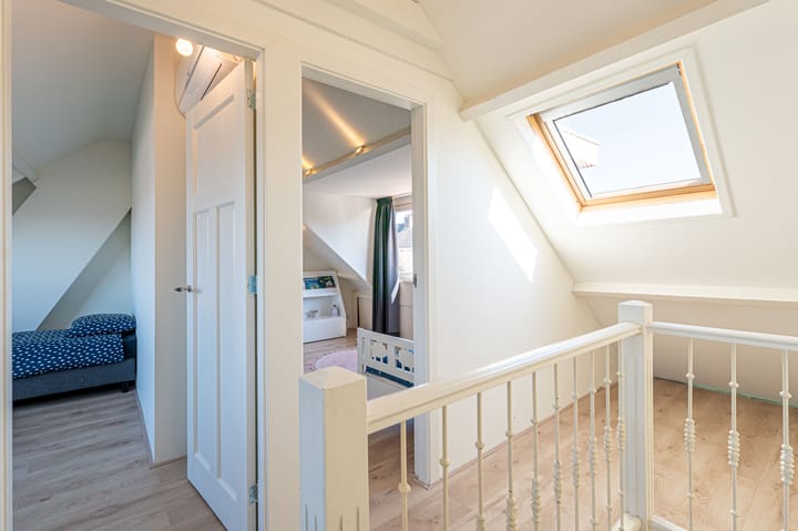 Foto 32 van Jacob van Ruisdaelstraat 97