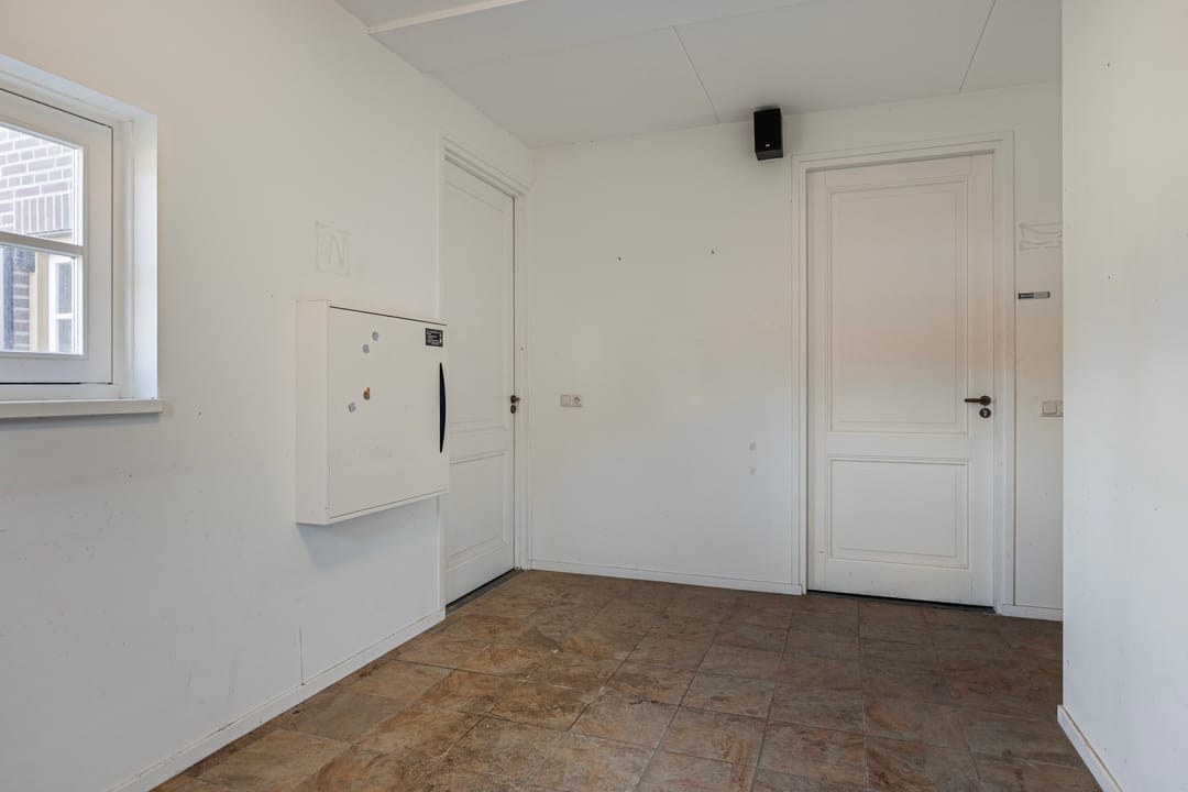 Photo 22 of Raadhuisplein 25