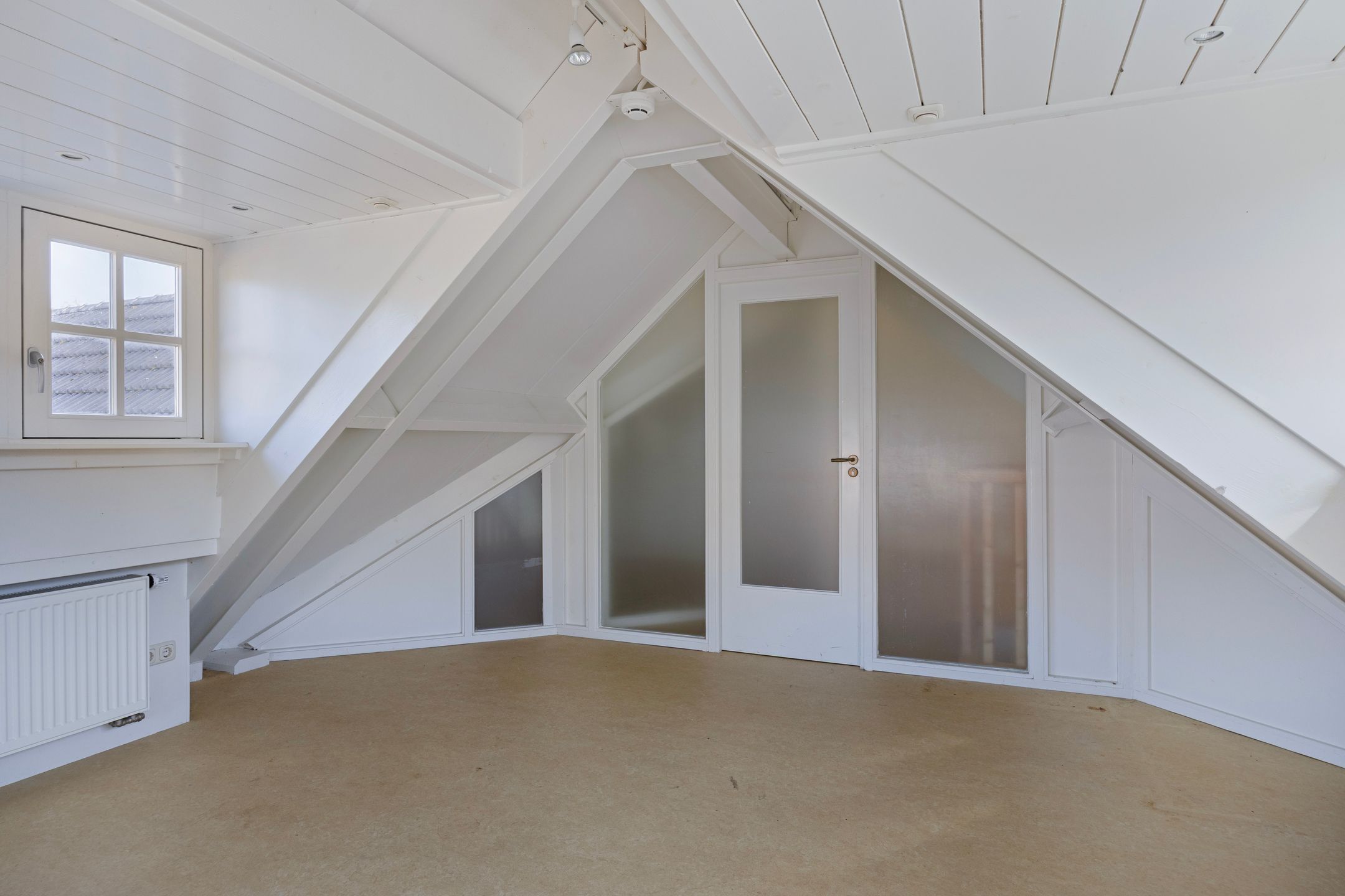 Photo 30 of Raadhuisplein 25