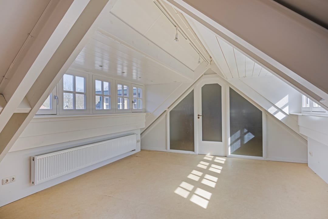 Photo 32 of Raadhuisplein 25