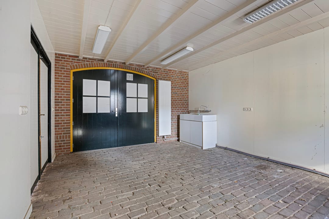 Photo 43 of Raadhuisplein 25