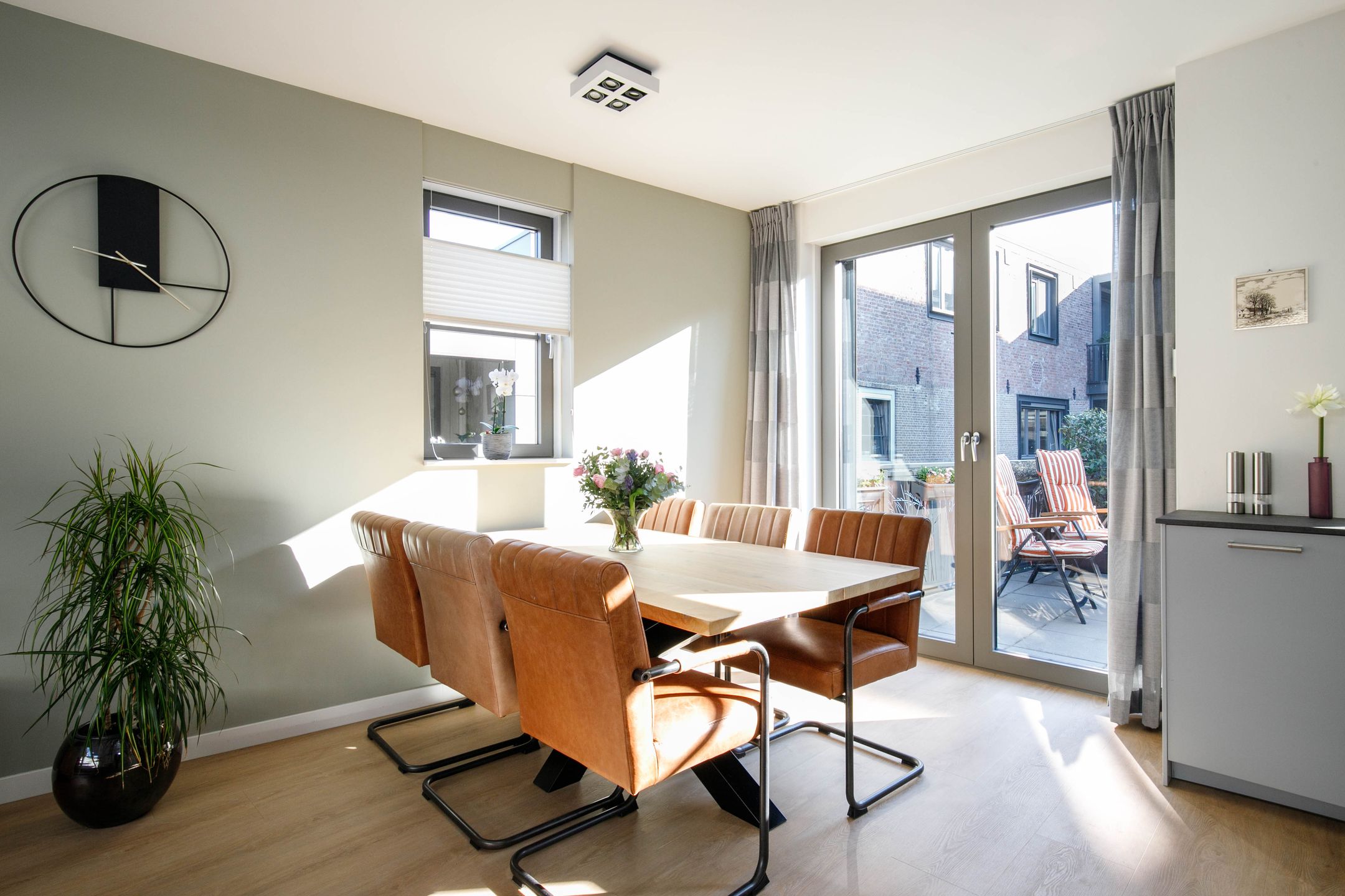 Foto 18 van Molenstraat 13