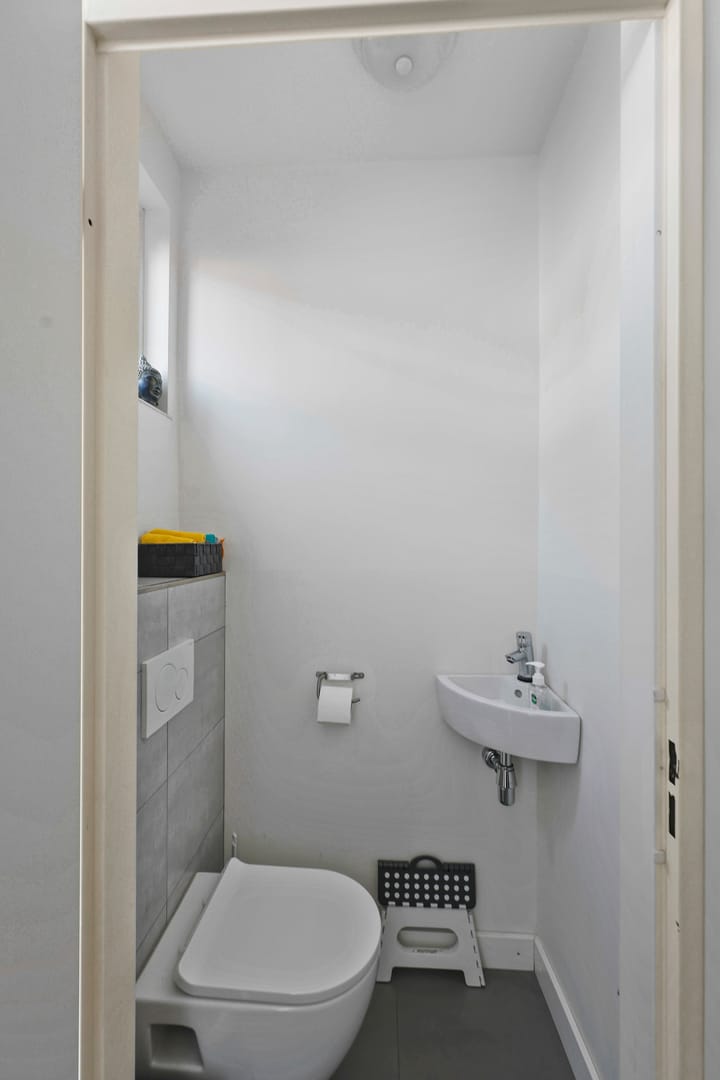 Foto 5 van Debussystraat 3