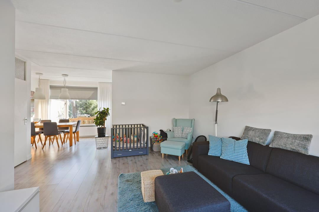 Foto 7 van Debussystraat 3