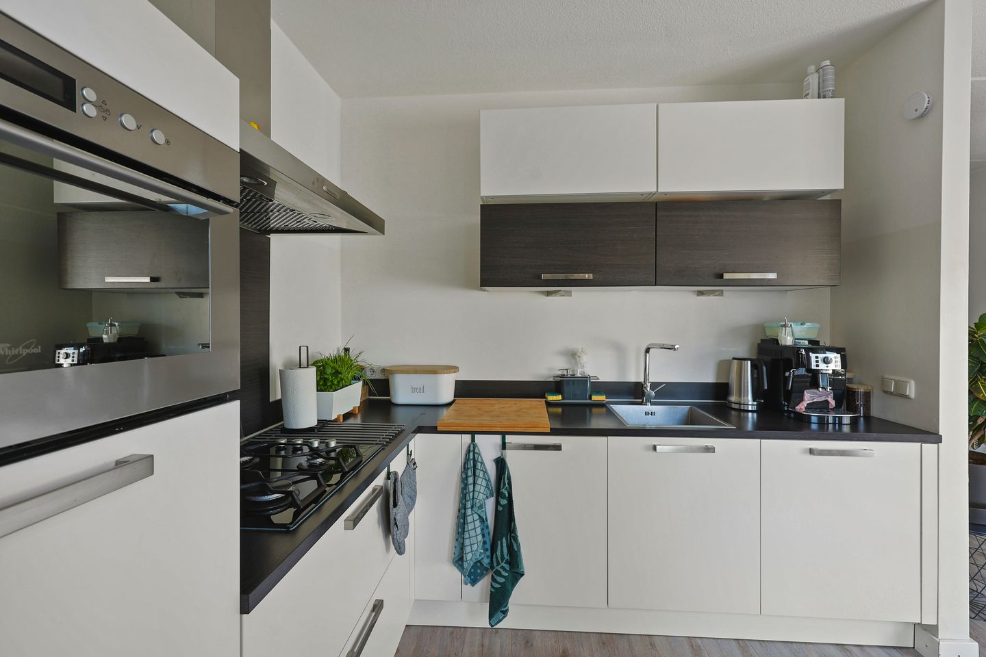 Foto 10 van Debussystraat 3