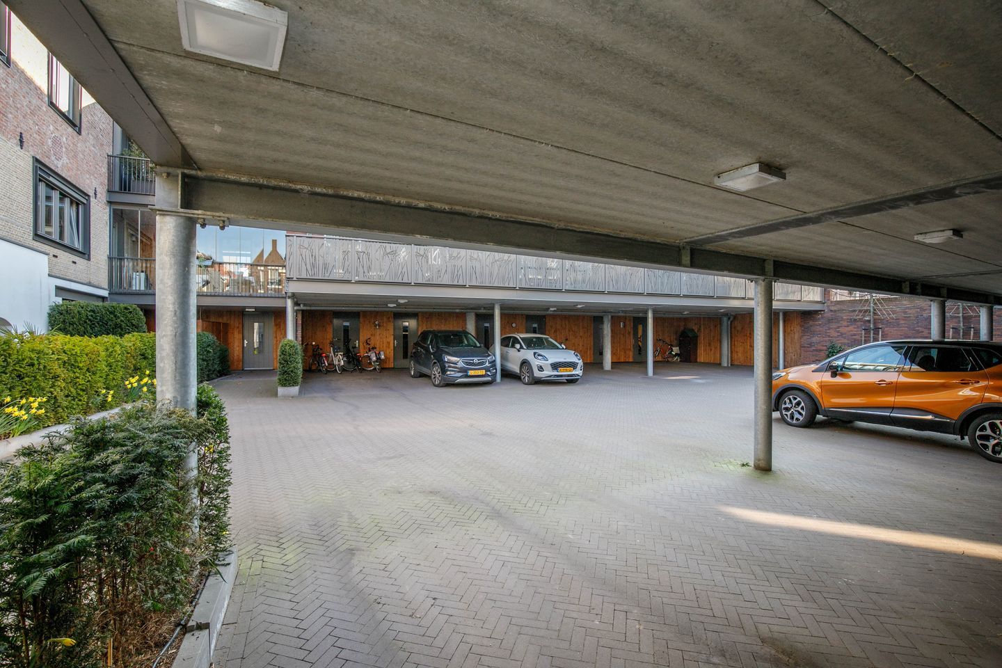 Foto 34 van Molenstraat 13