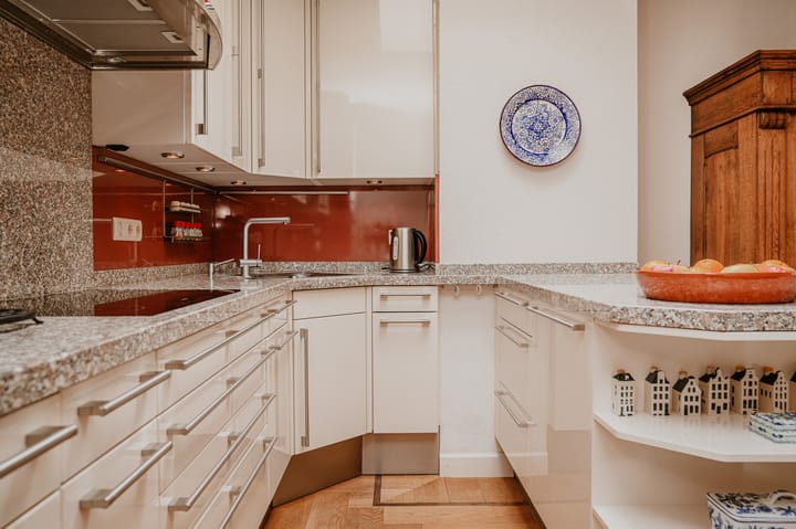 Photo 16 of Badhuislaan 29