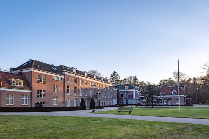 Photo 34 of Badhuislaan 29