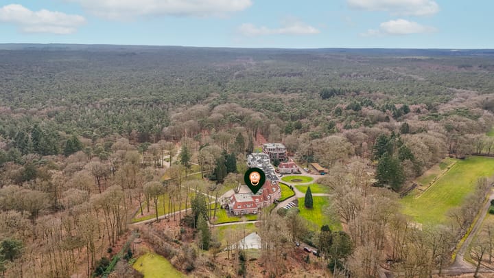 Photo 38 of Badhuislaan 29