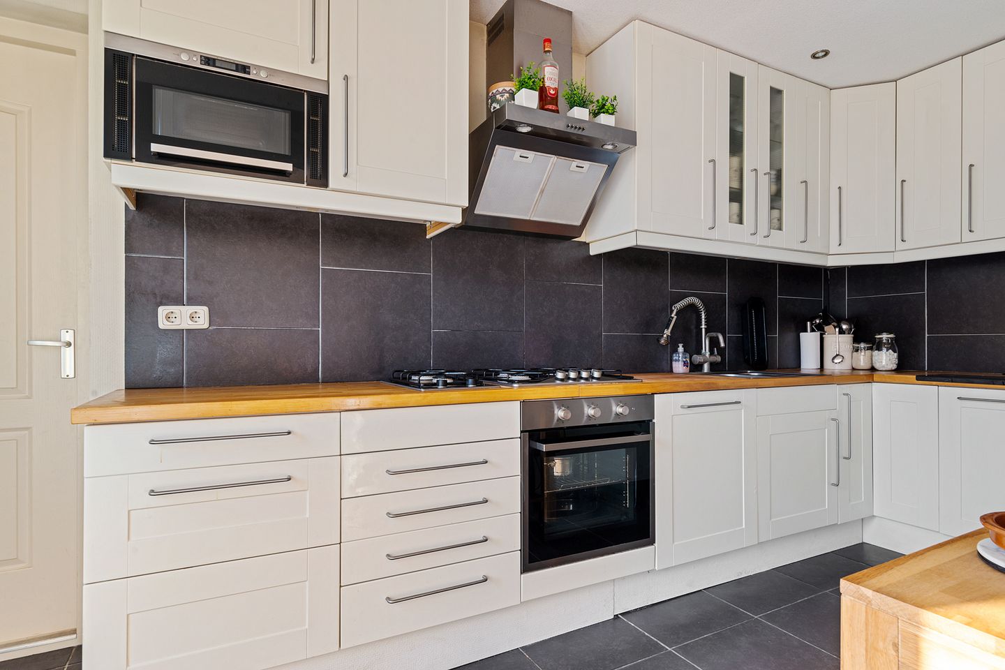 Foto 19 van Assumburgstraat 1