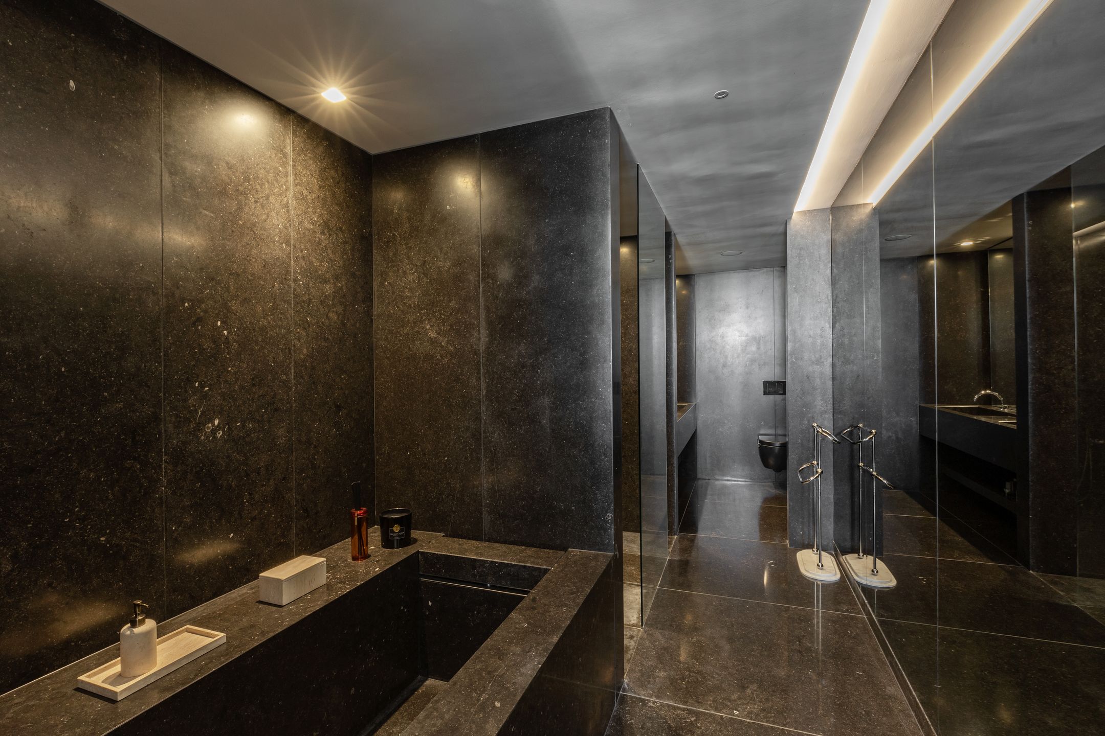 Foto 18 van Nieuwezijds Voorburgwal 56-D