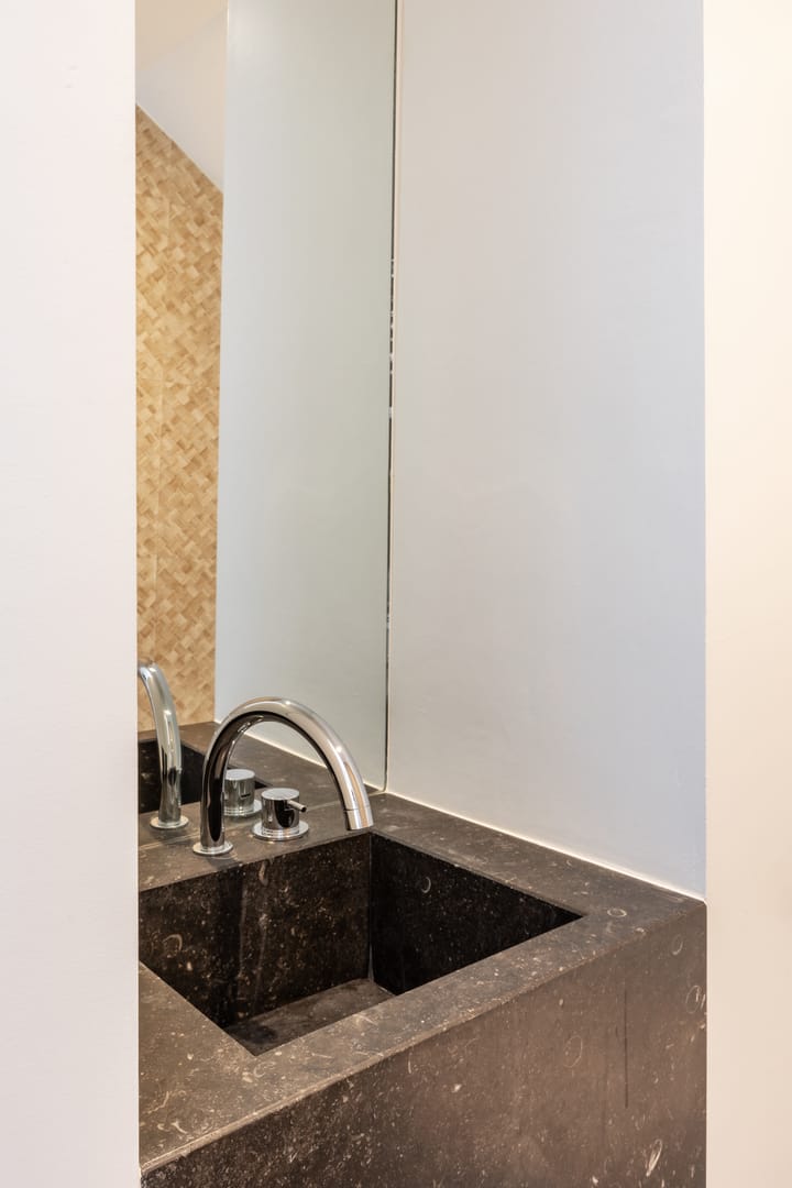 Foto 23 van Nieuwezijds Voorburgwal 56-D