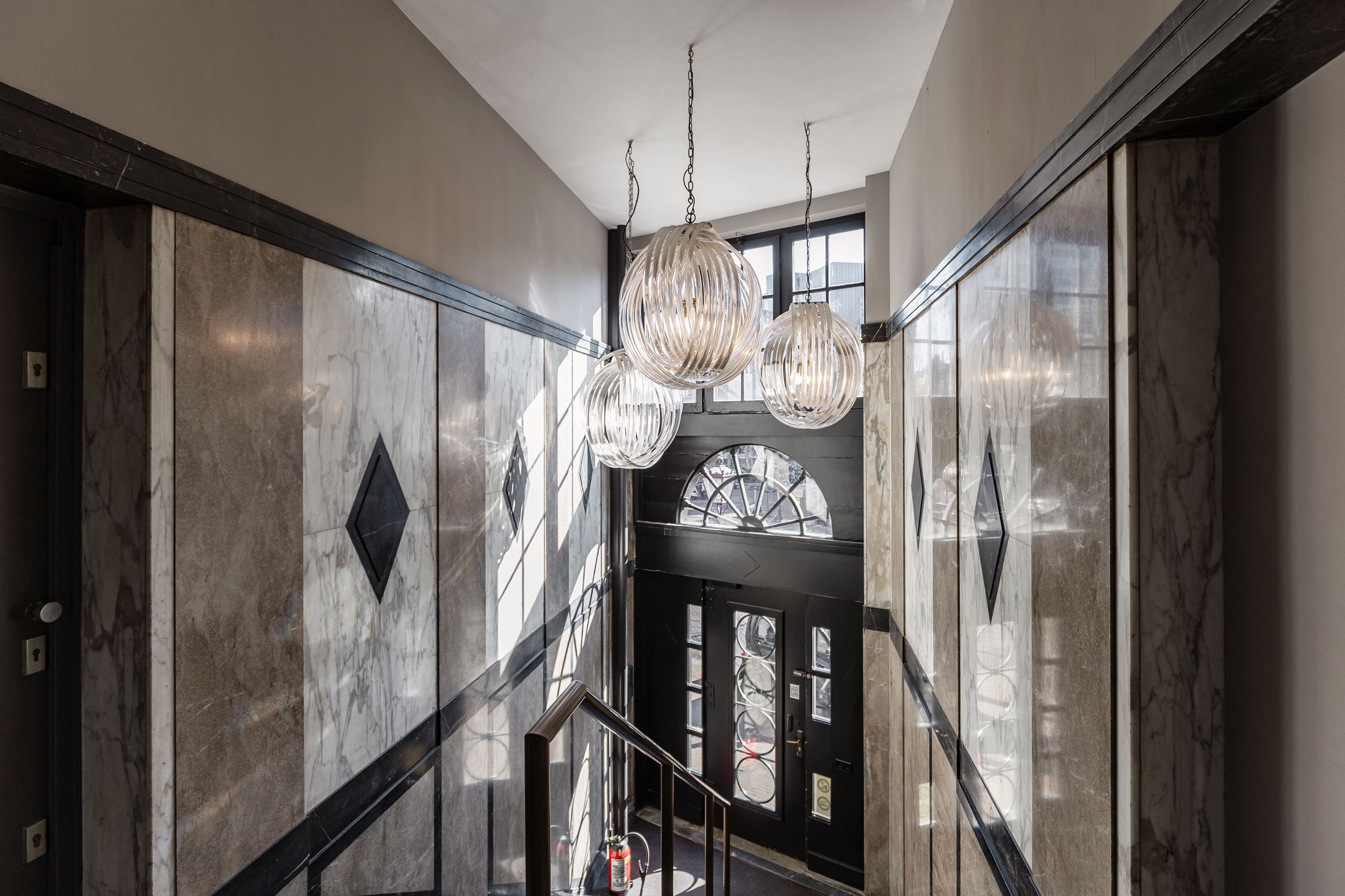 Foto 24 van Nieuwezijds Voorburgwal 56-D