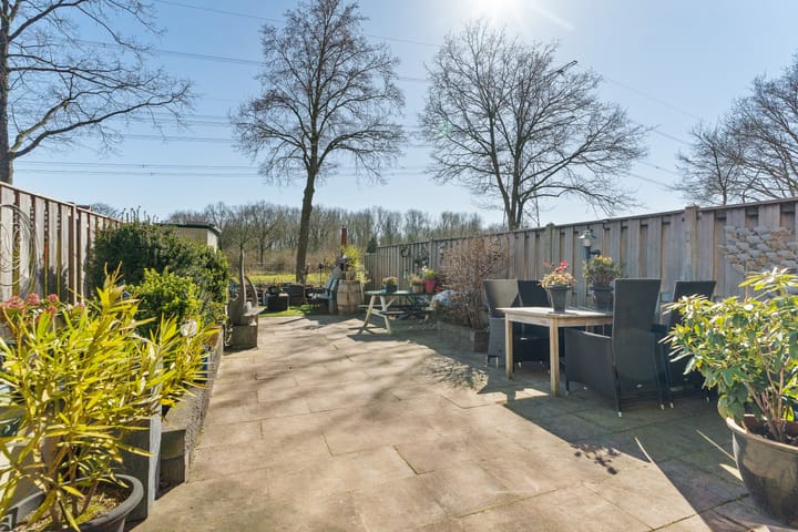 Foto 12 van Eindhovenstraat 64