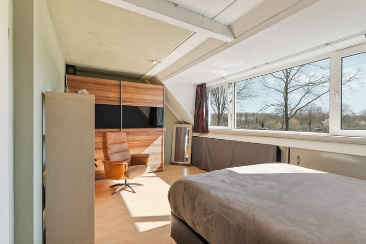 Foto 27 van Eindhovenstraat 64