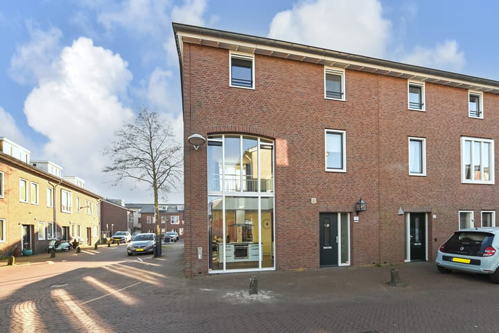 Foto 7 van Neogotiekhof 27