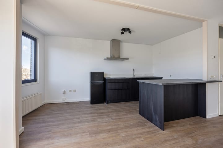 Foto 13 van Marga Klompéstraat 37