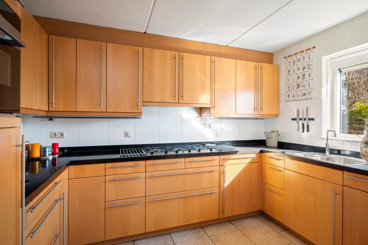 Foto 8 van Leonard Springerlaan 329