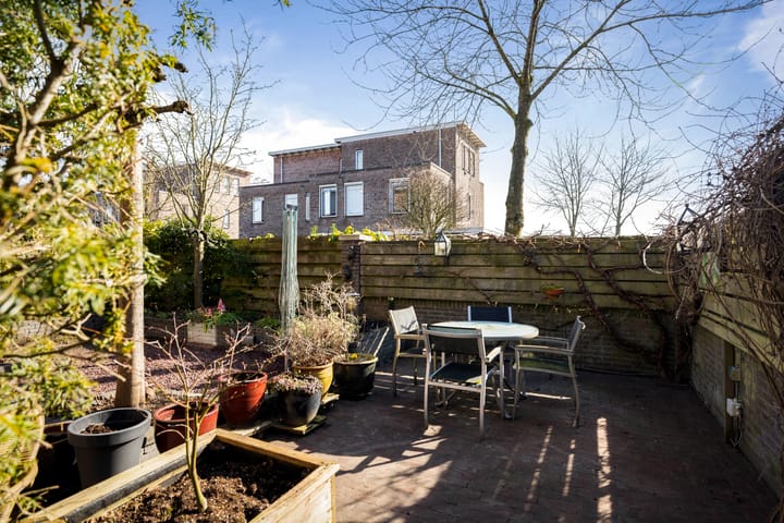 Foto 20 van Leonard Springerlaan 329