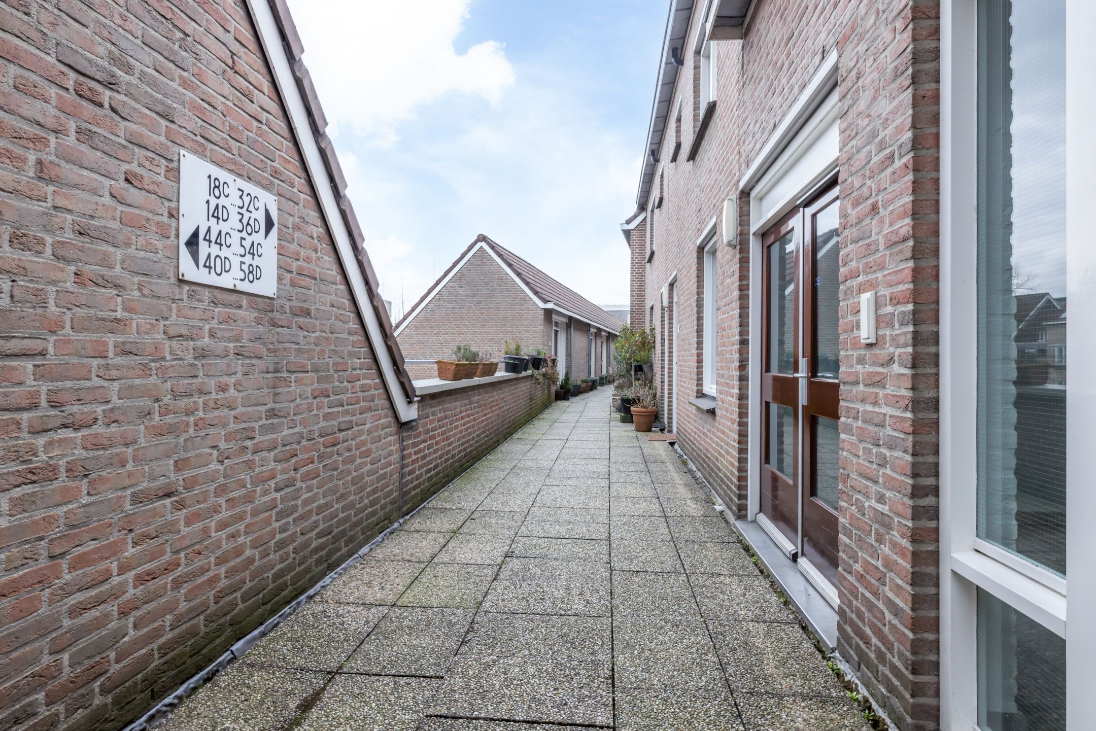 Foto 3 van Maastrichter Grachtstraat 18-D