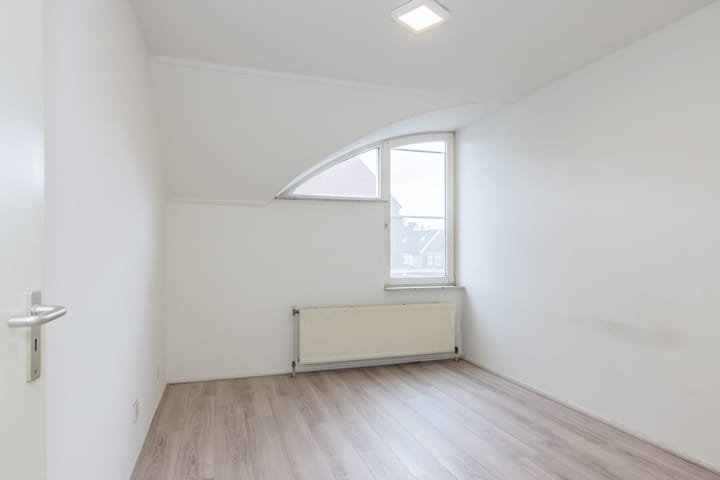 Foto 19 van Maastrichter Grachtstraat 18-D