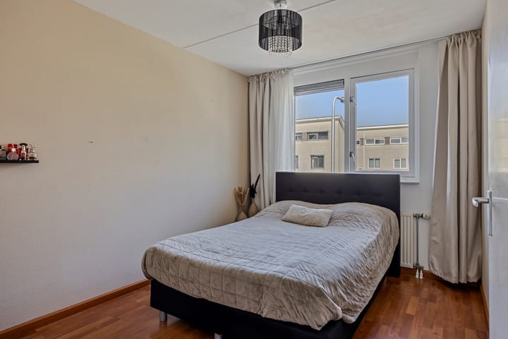 Foto 15 van Mijndenstraat 12