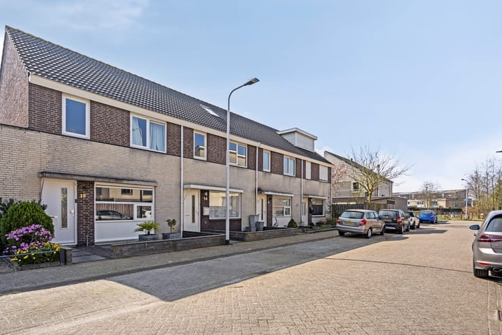 Foto 28 van Mijndenstraat 12