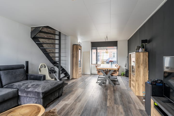 Foto 5 van Prins Hendrikstraat 30