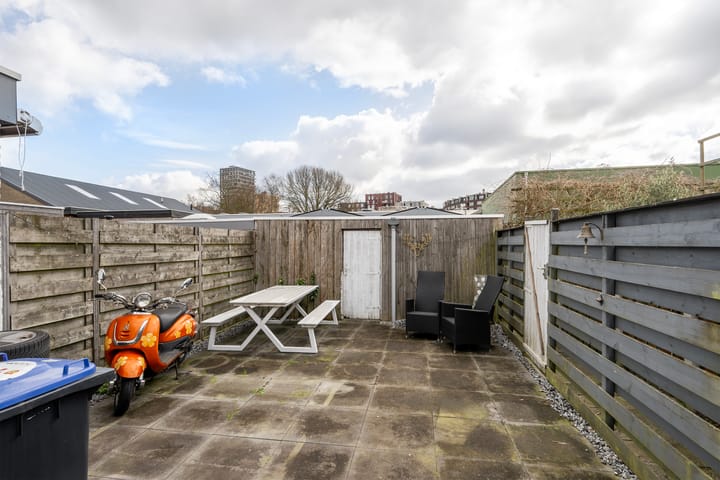 Foto 13 van Prins Hendrikstraat 30