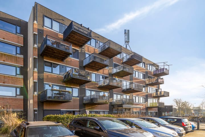 Photo 1 of Zandsteen 65