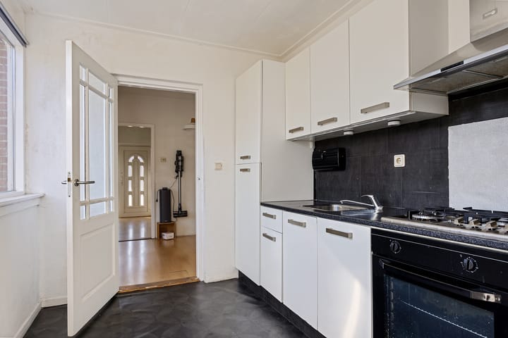 Foto 2 van R. Bouwmanstraat 2