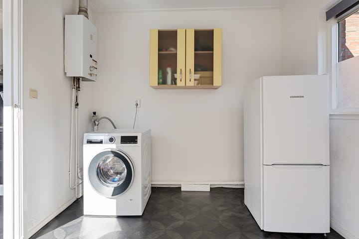 Foto 14 van R. Bouwmanstraat 2