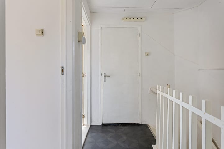 Foto 16 van R. Bouwmanstraat 2