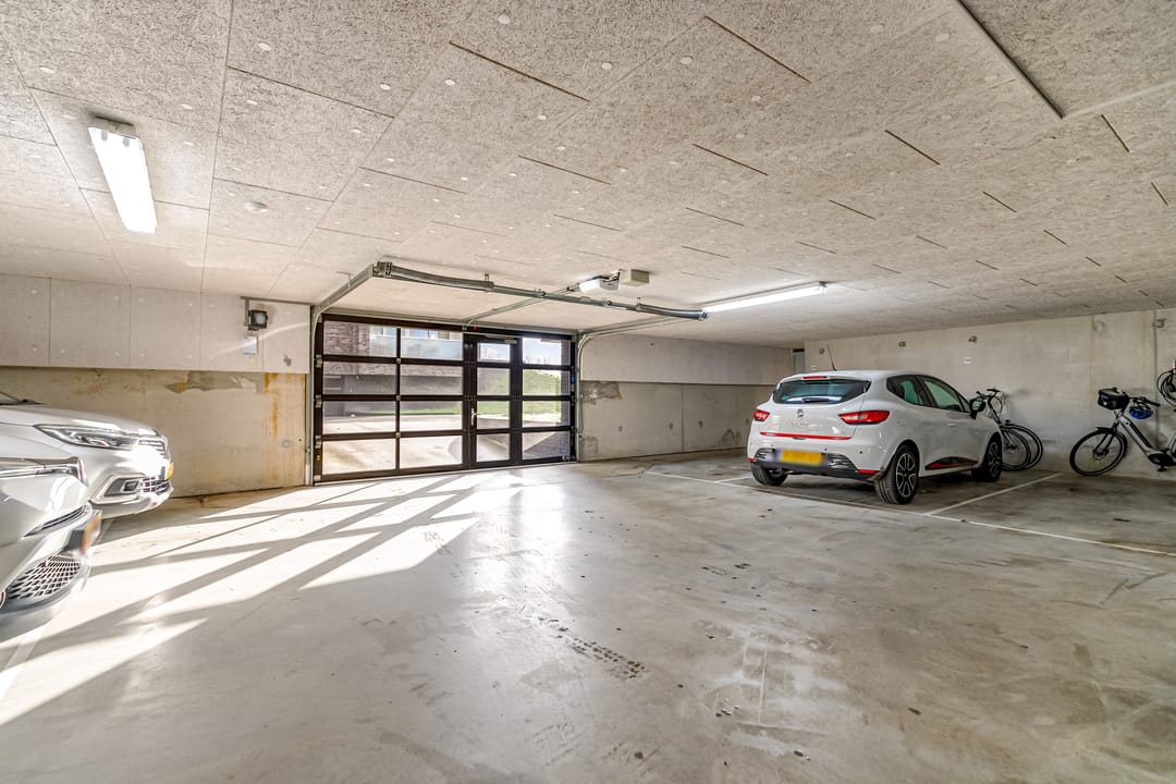 Photo 28 of Reelaan 28