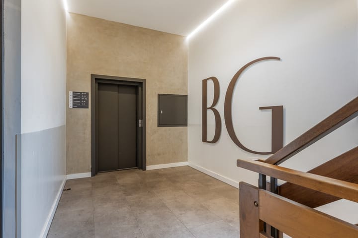 Foto 19 van Helfrichstraat 25-H