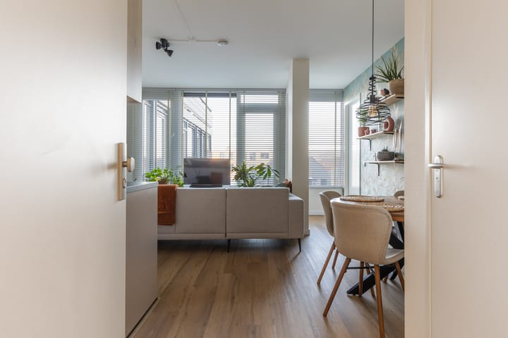 Foto 15 van Helfrichstraat 25-H