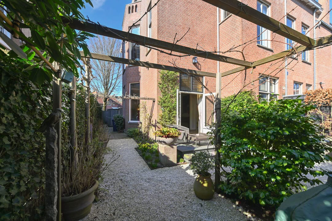 Foto 17 van Johan van Oldenbarneveltlaan 80